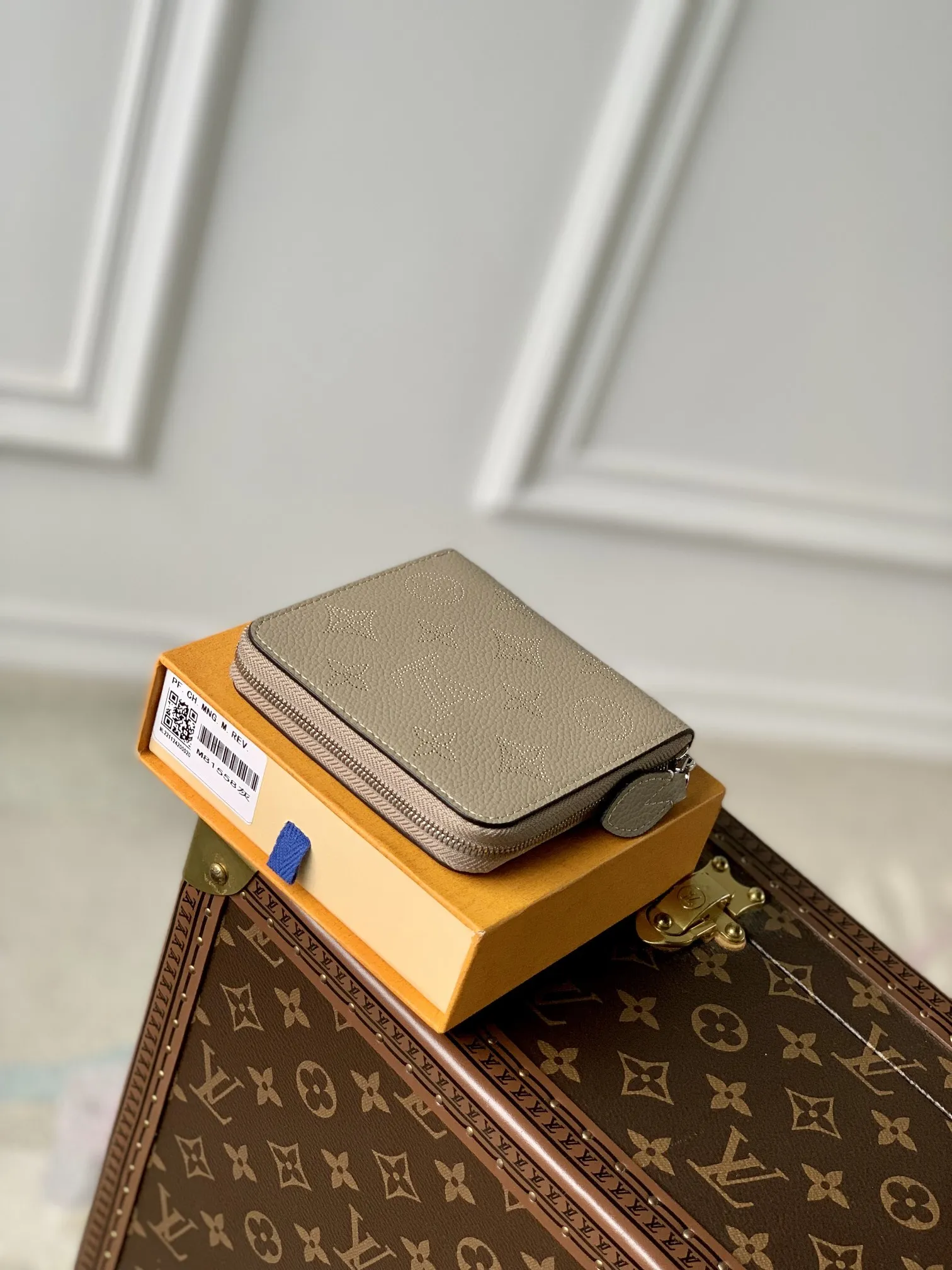 LOUIS VUITTON グレー Zippyコンパクトウォレット - 画像 (5)