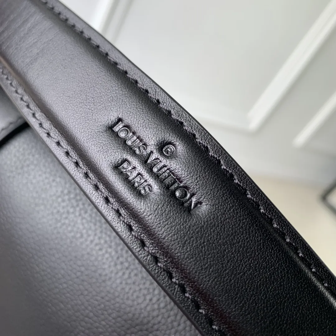 Louis Vuitton Side Trunk M24309 ブラック バッグ - 画像 (8)