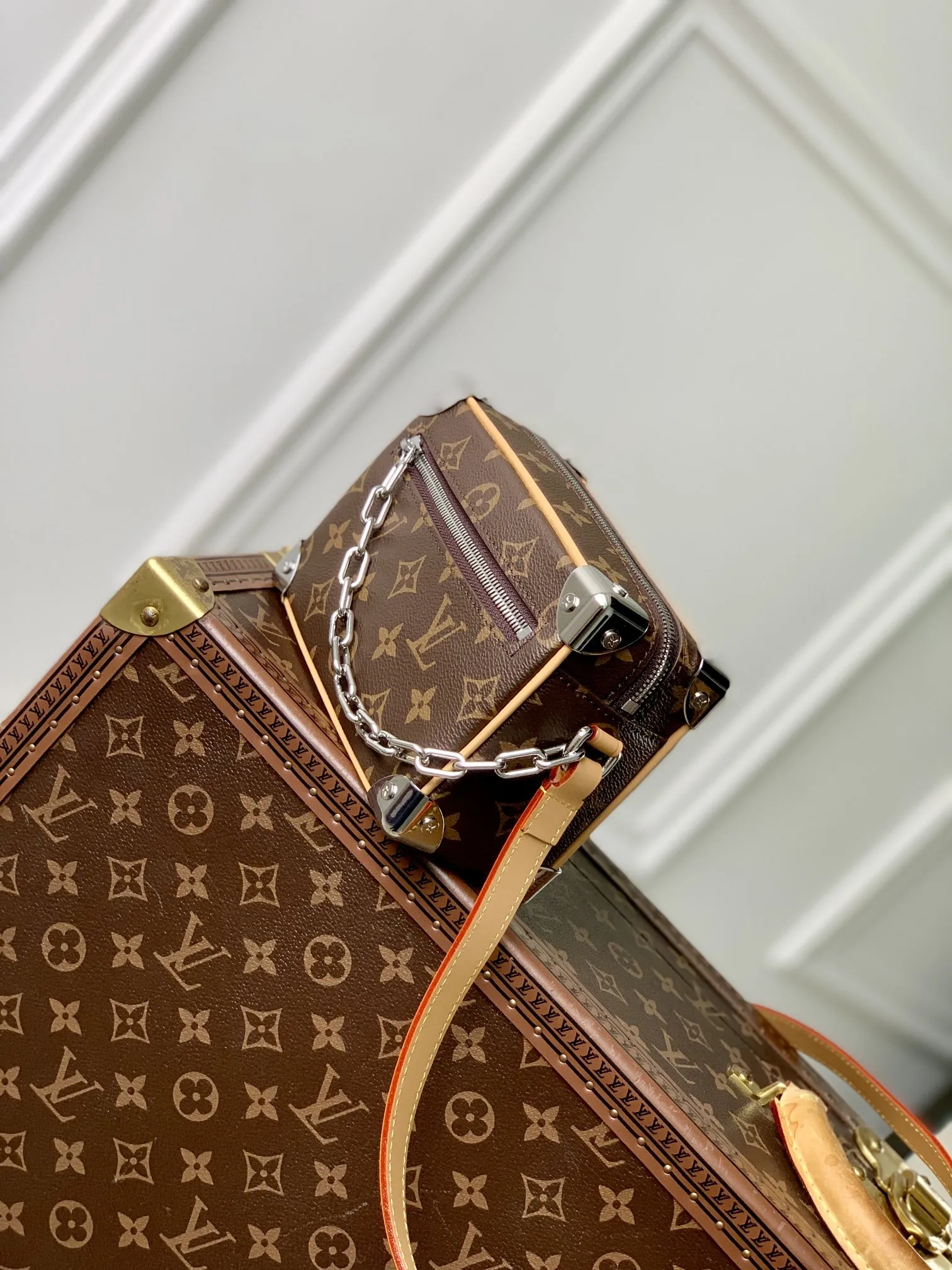 Louis Vuitton Mini Soft Trunk ブラウン バッグ - 画像 (3)