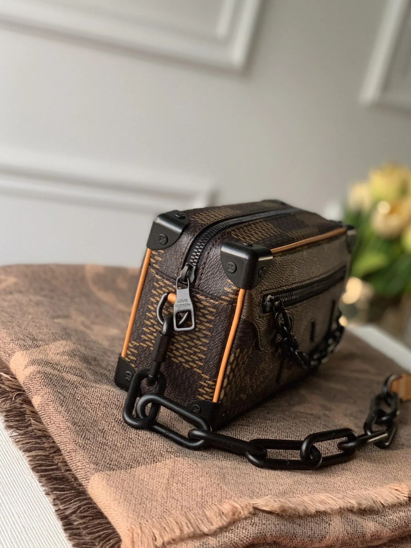 Louis Vuitton ダミエエベーヌ ミニソフトトランク ファニーパック - 画像 (4)