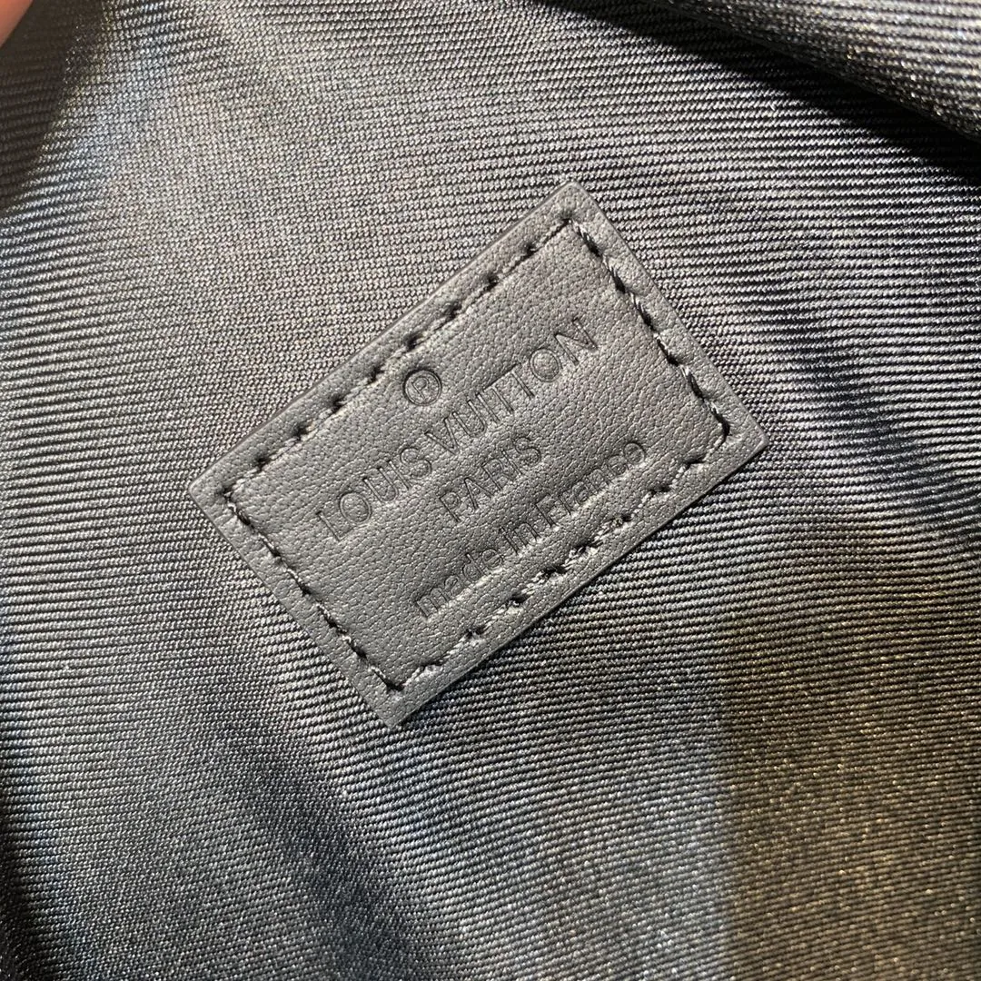 Louis Vuitton ルイヴィトン黒花ファニーパックショルダーバッグ - 画像 (10)