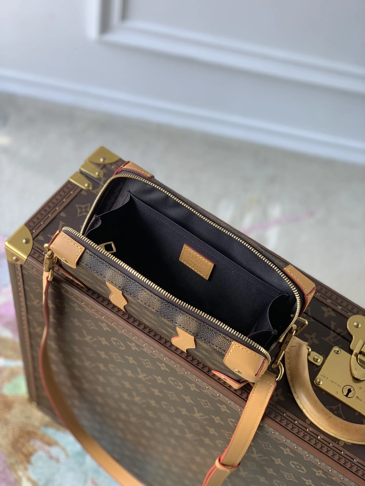 ルイヴィトン Soft Trunk ファニーパック ブラウン - 画像 (5)