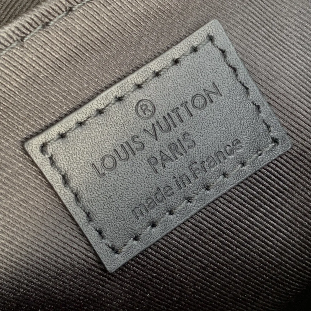 Louis Vuitton M57952 Trunk 黒 ファニーパック - 画像 (8)