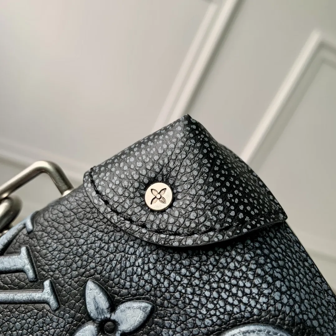 Louis Vuitton Mini Soft Trunk ブラック ファニーパック - 画像 (9)