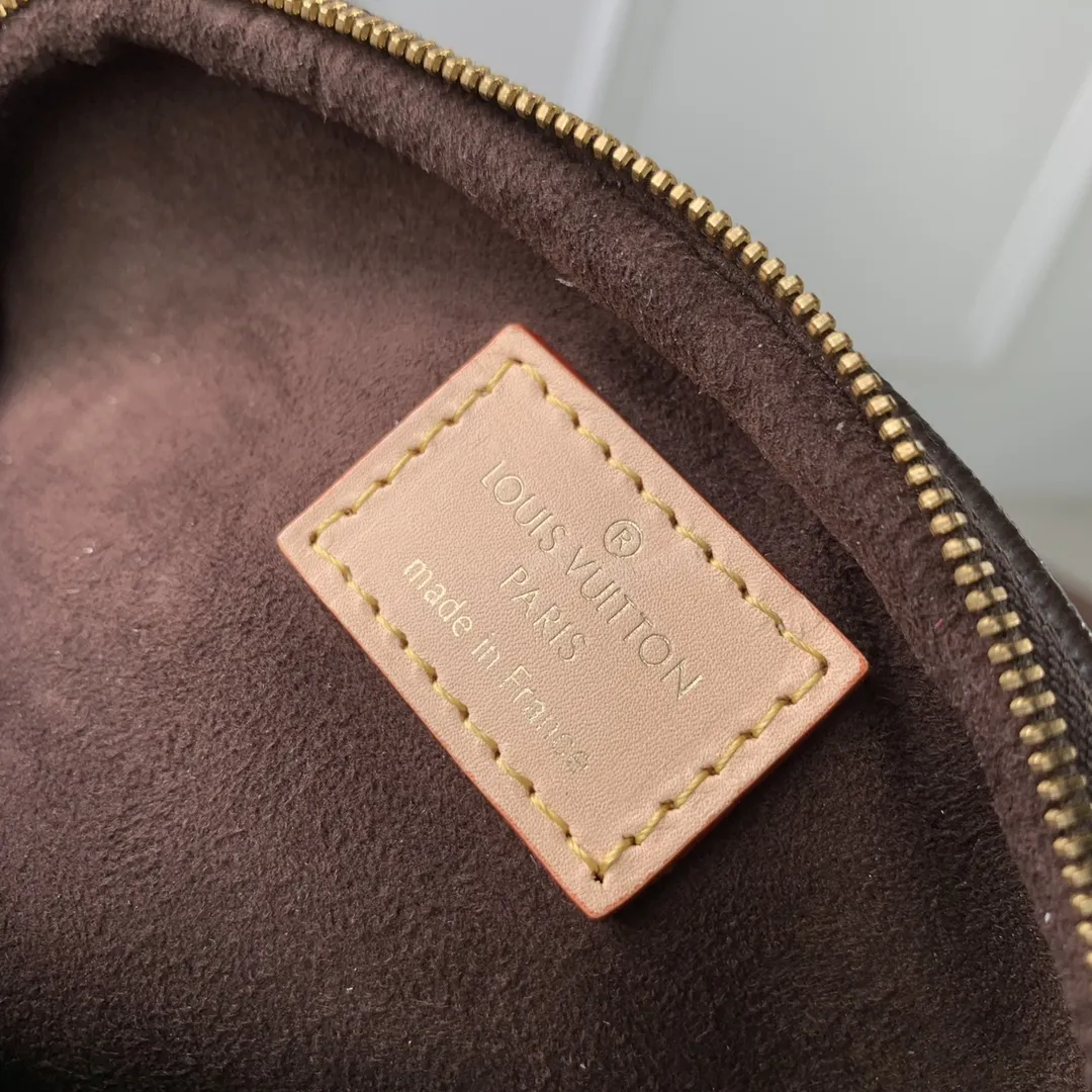 LOUIS VUITTON グラデーション ファニーパック ブラウン MINI - 画像 (8)