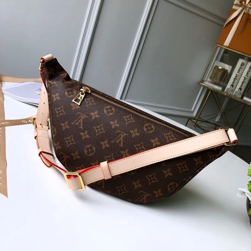 Louis Vuitton モノグラム ファニーパック M43644 - 画像 (5)