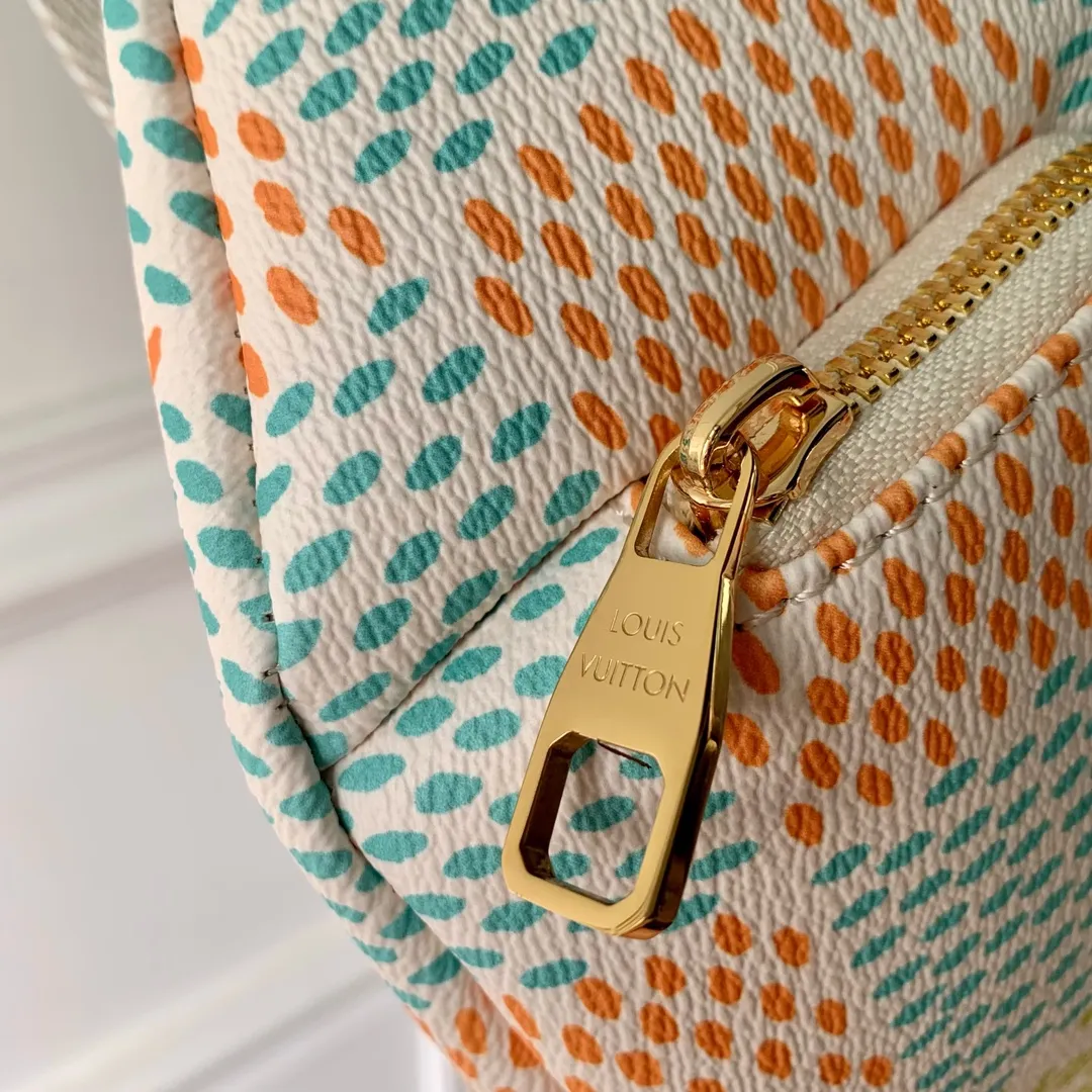 LOUIS VUITTON グリーン チェック柄 ファニーパック - 画像 (7)