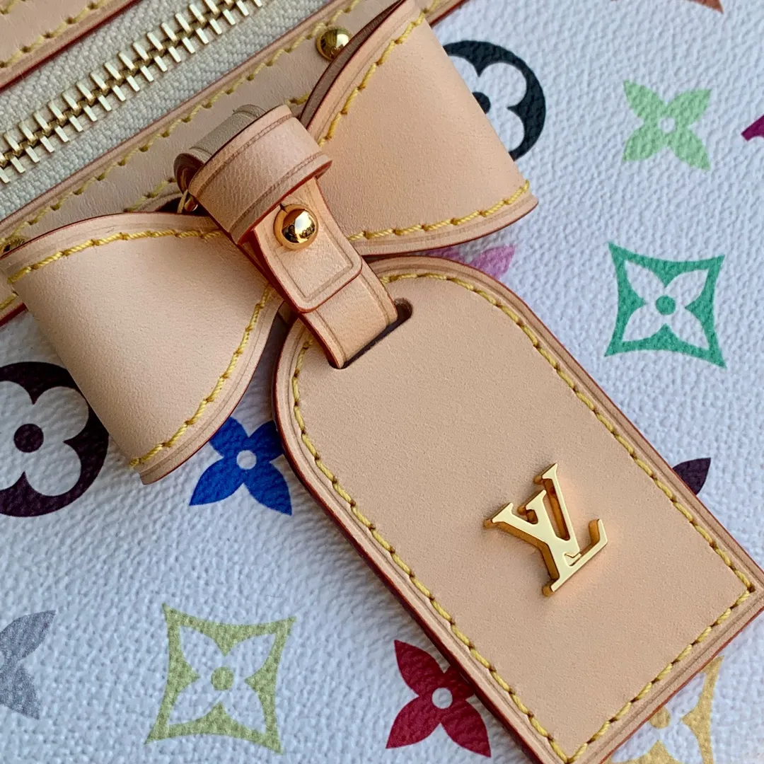 LOUIS VUITTON 2025村上隆シリーズ ホワイト ファニーパック - 画像 (6)