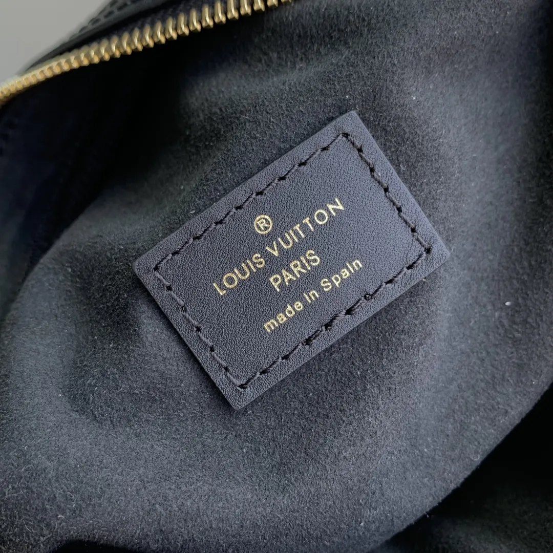 Louis Vuitton High Rise ファニーパック ノワール PM - 画像 (9)