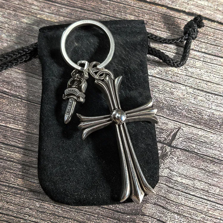 Chrome Hearts シルバー十字架剣キーホルダー - 画像 (5)
