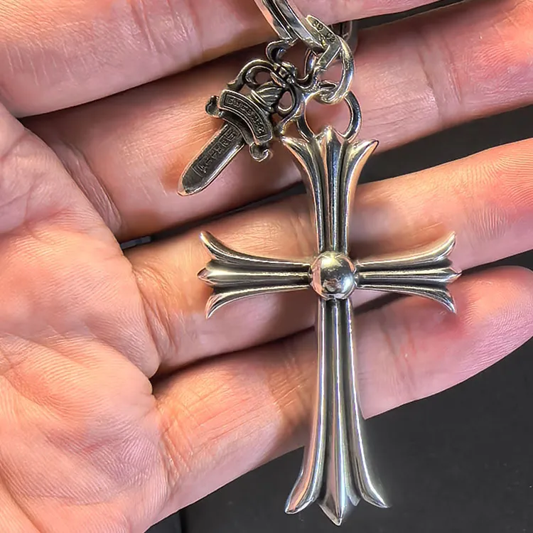 Chrome Hearts シルバー十字架剣キーホルダー - 画像 (6)