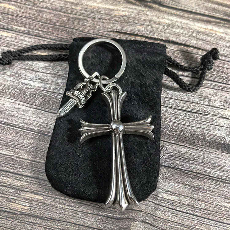 Chrome Hearts シルバー十字架剣キーホルダー - 画像 (7)