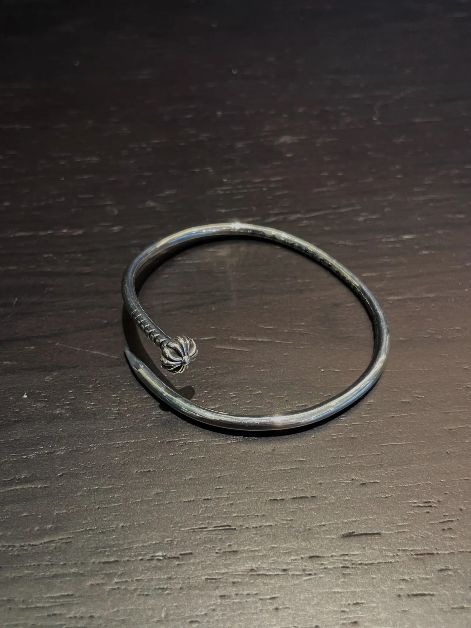 Chrome Hearts シルバー ネイルブレスレット - 画像 (6)