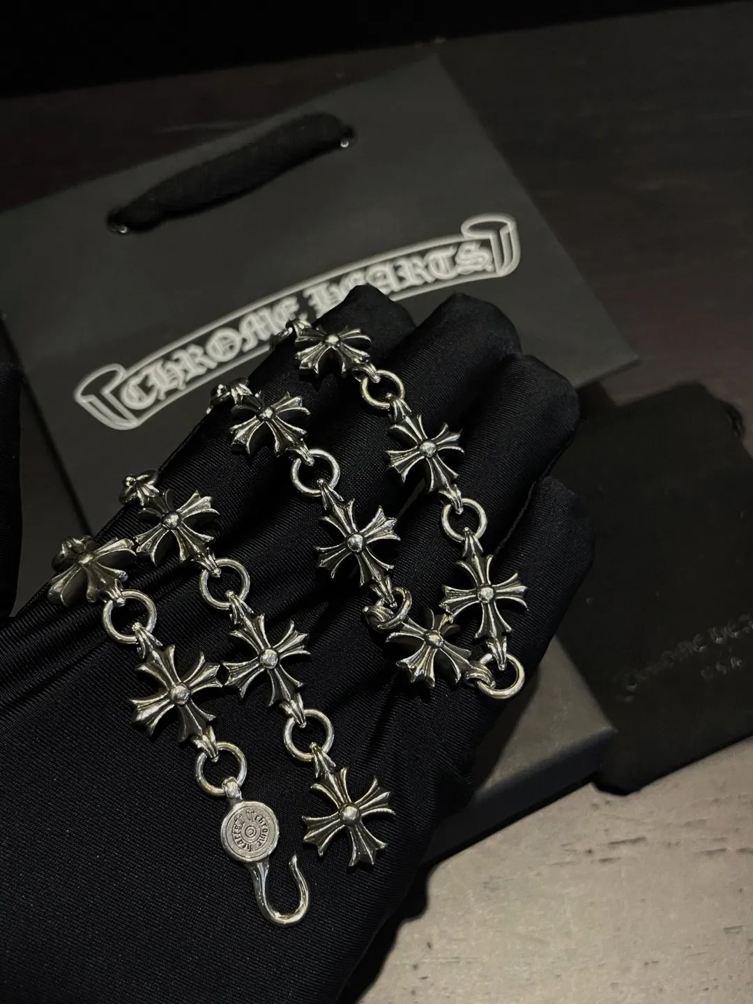 Chrome Hearts ブラッククロスネックレス - 画像 (7)