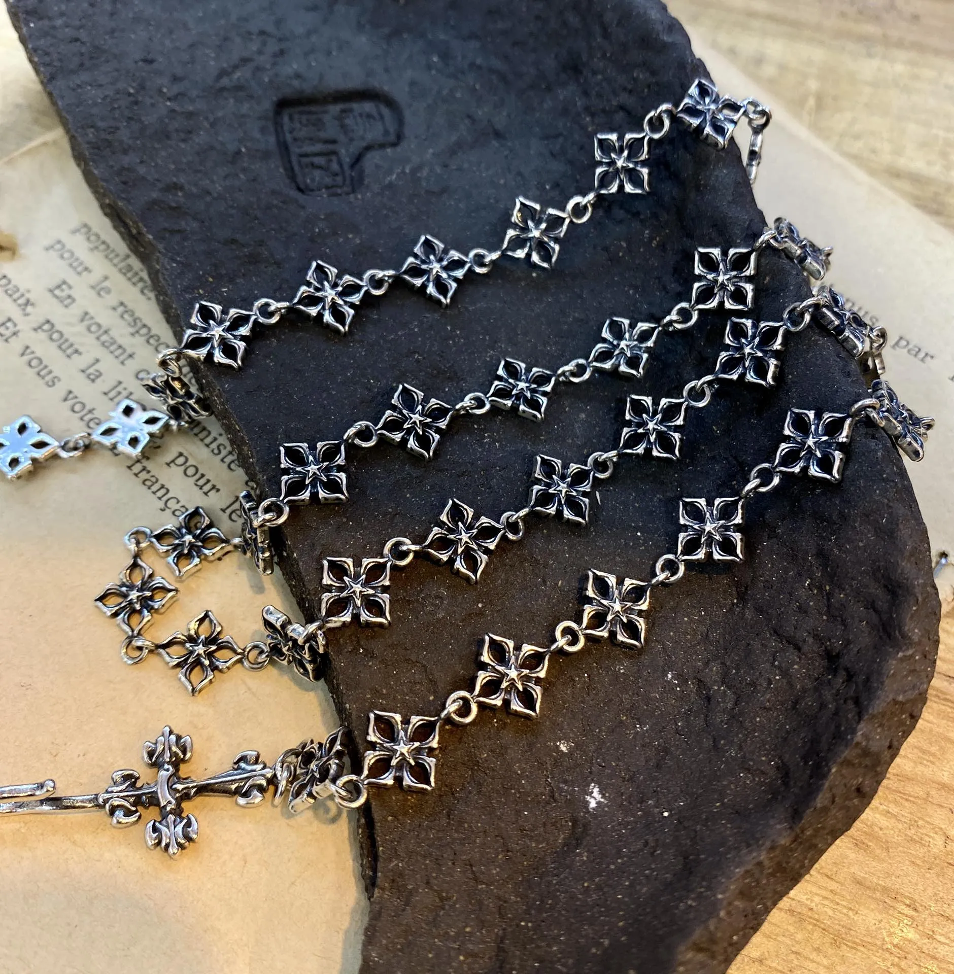 クローバーネックレス シルバー クロスデザイン - 画像 (5)