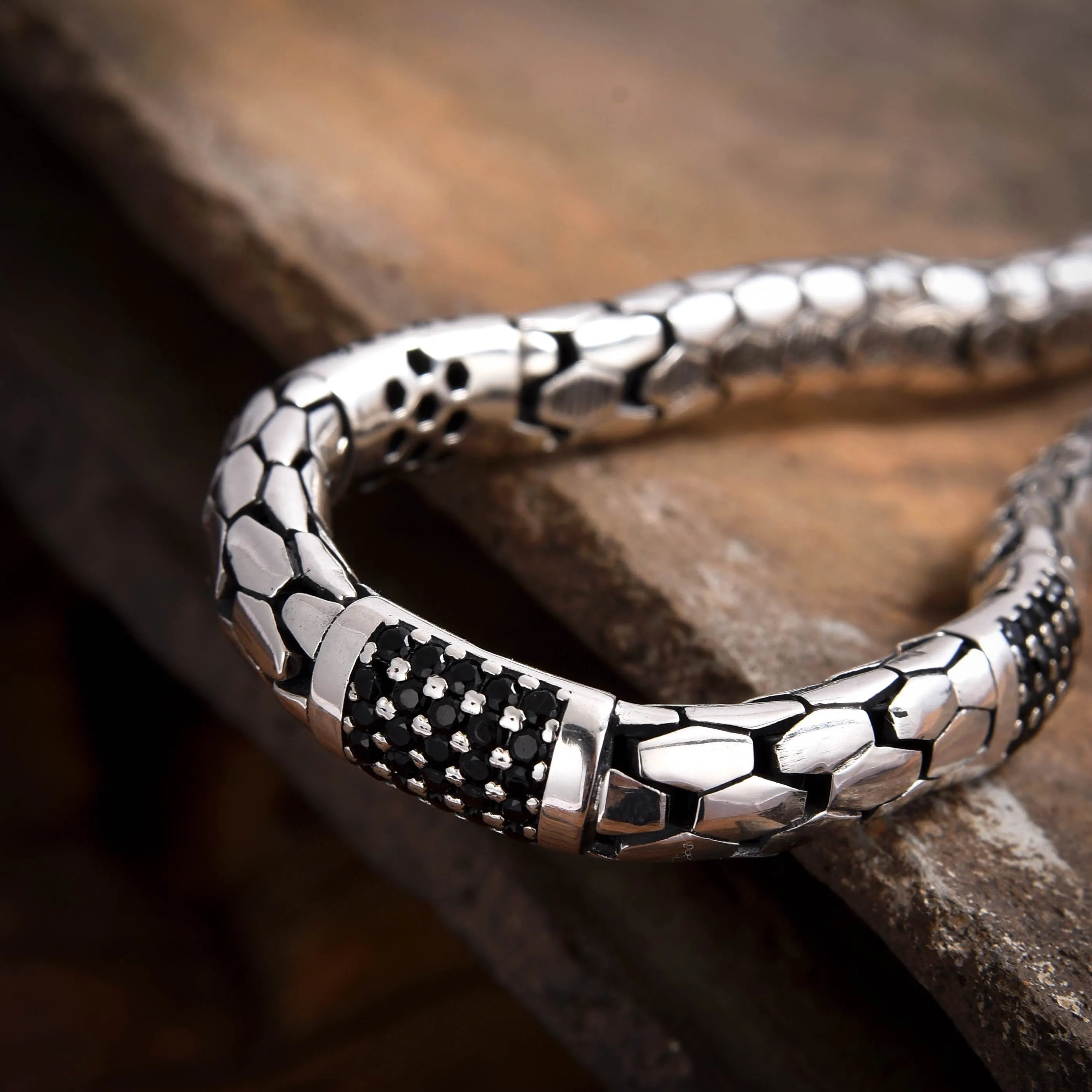 John Medeiros シルバー スネーク柄 ラインストーン ブレスレット - 画像 (4)