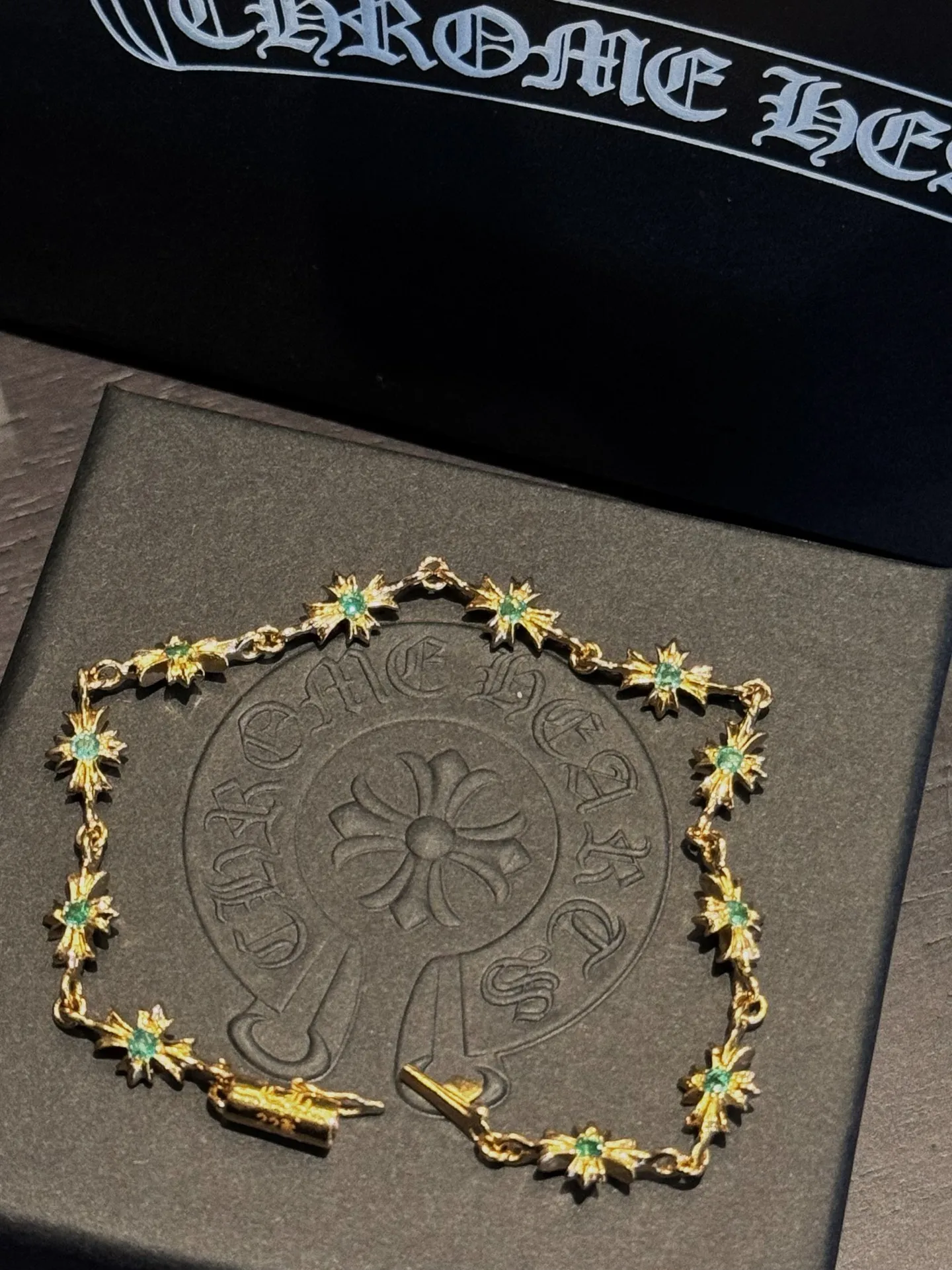 CHROME HEARTS 22K エメラルド十字ブレスレット