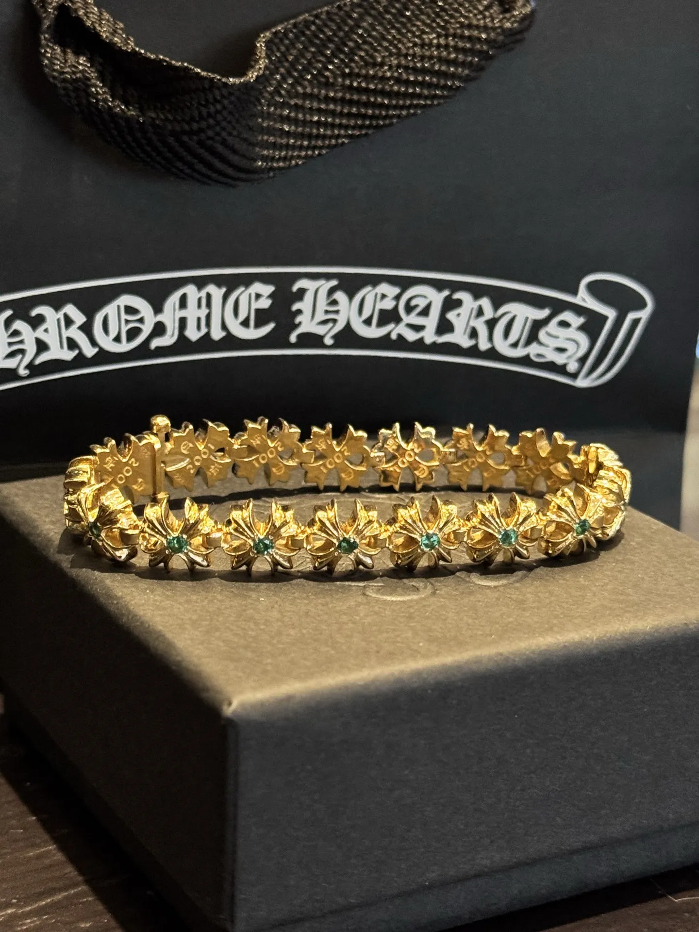 CHROME HEARTS 22K金エメラルド十字ブレスレット - 画像 (3)