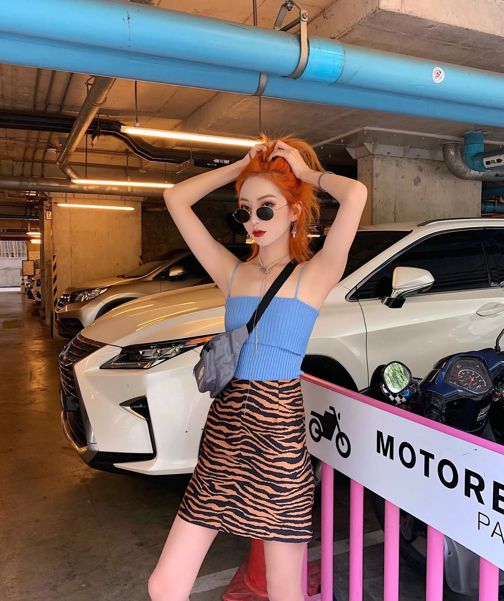 Chrome Hearts シルバー 大剣イヤリング - 画像 (9)