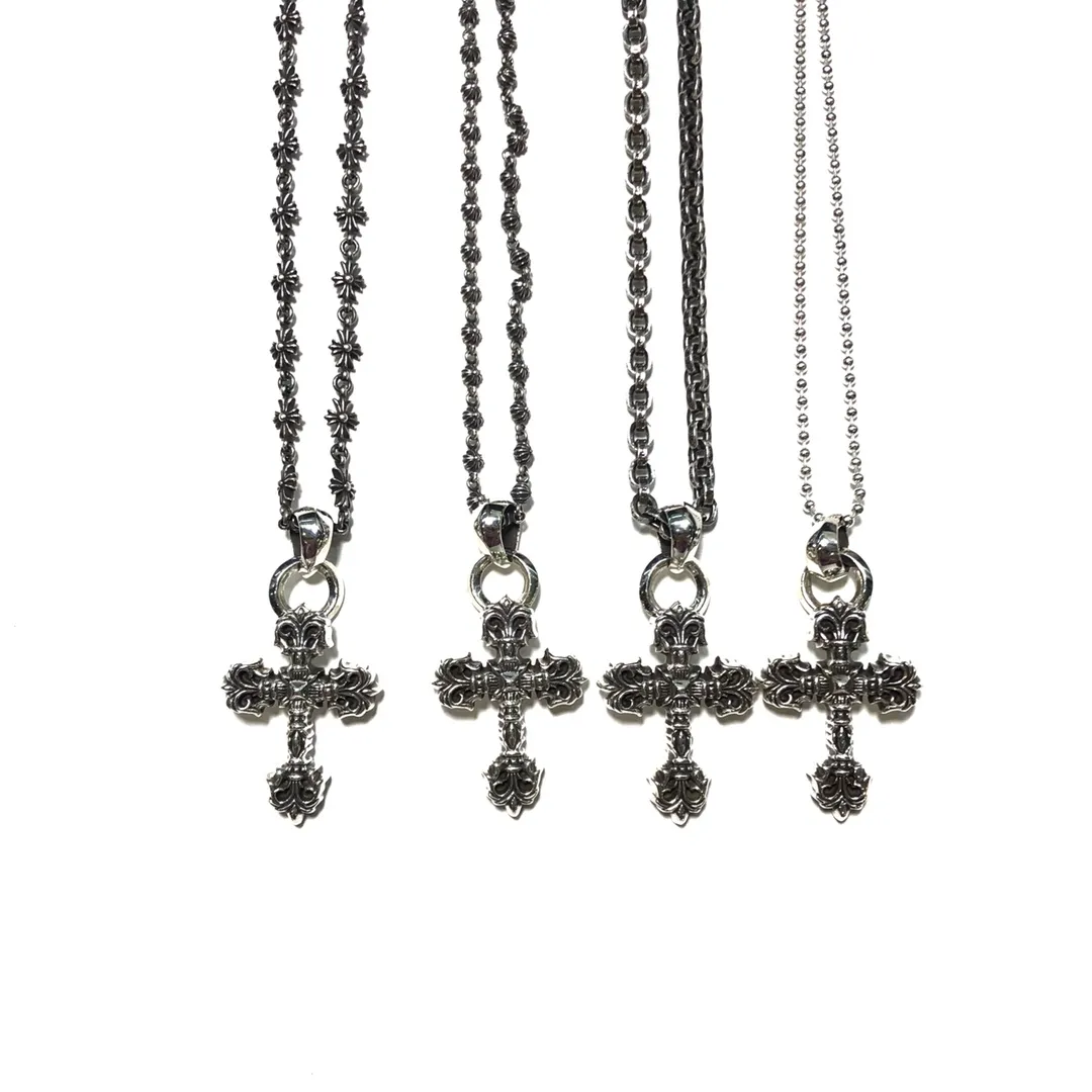 Chrome Hearts シルバー小十字架ネックレス - 画像 (3)