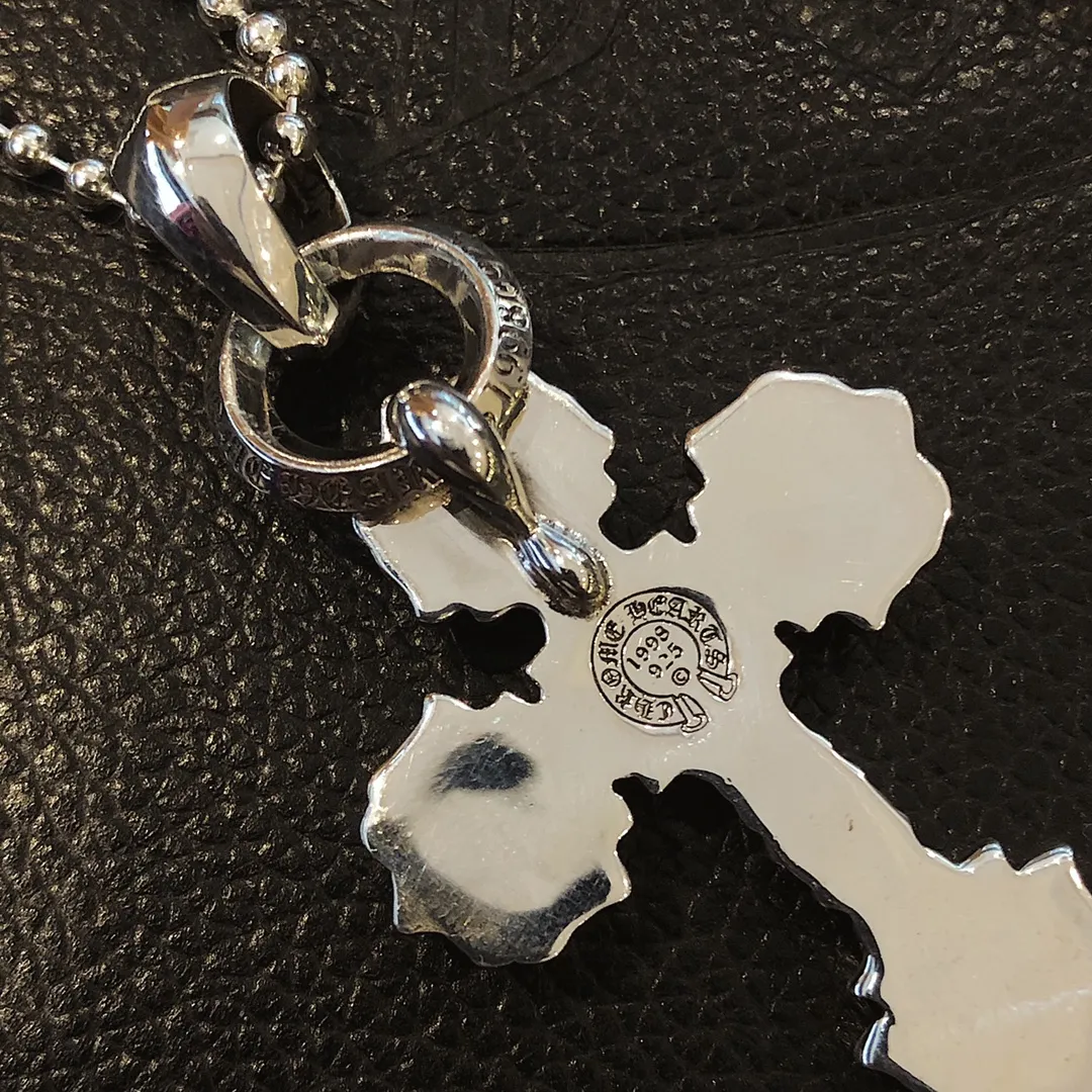 Chrome Hearts シルバー小十字架ネックレス - 画像 (5)