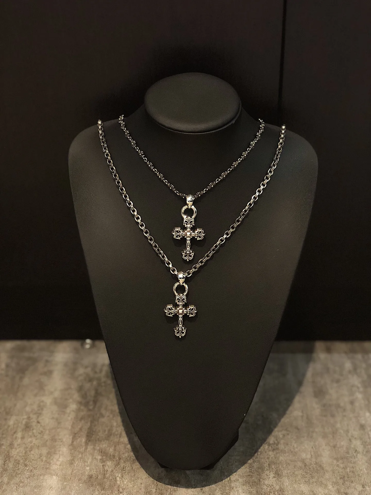 Chrome Hearts シルバー小十字架ネックレス - 画像 (7)
