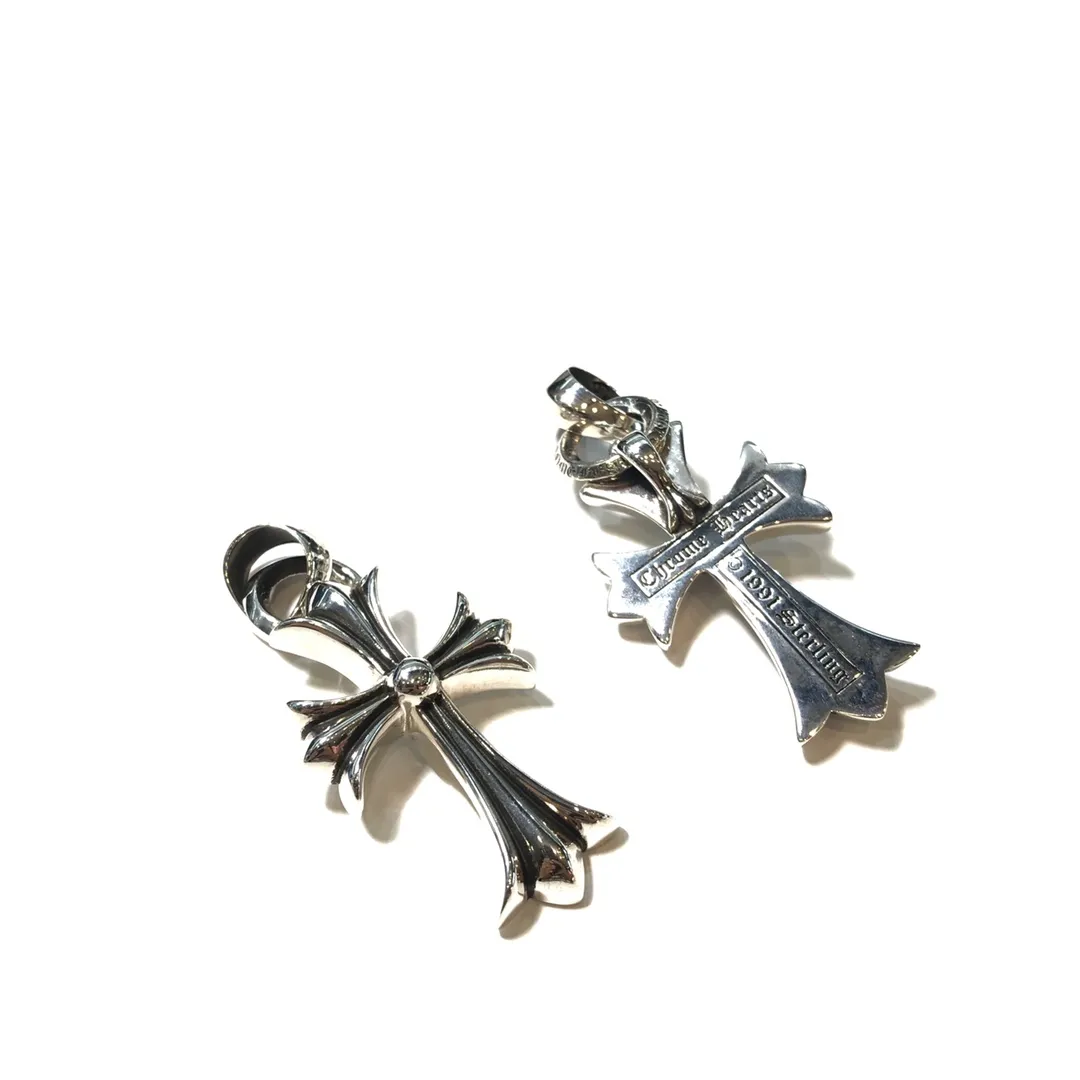 Chrome Hearts シルバー十字架ペンダント - 画像 (3)