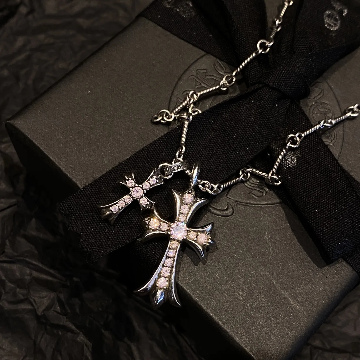 Chrome Hearts ピンクダイヤモンド十字架ネックレス - 画像 (7)