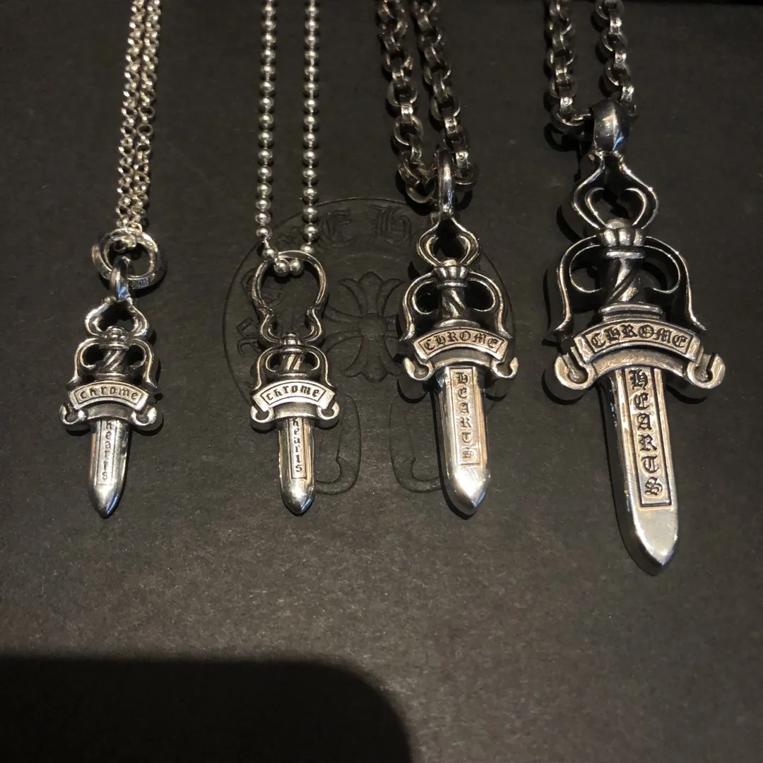 Chrome Hearts シルバー ソード ネックレス - 画像 (3)