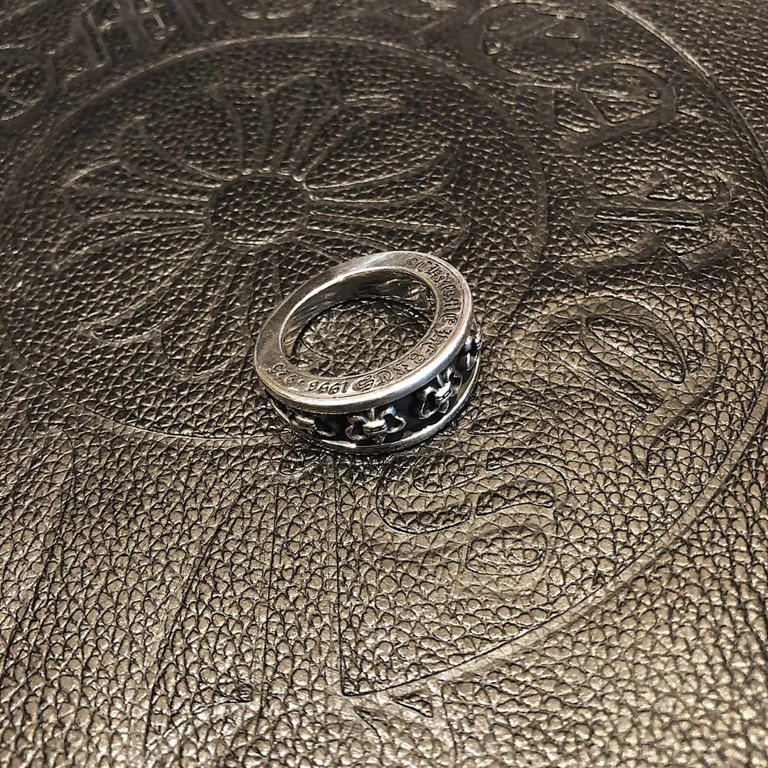 Chrome Hearts シルバー 不対称クロスリング - 画像 (3)