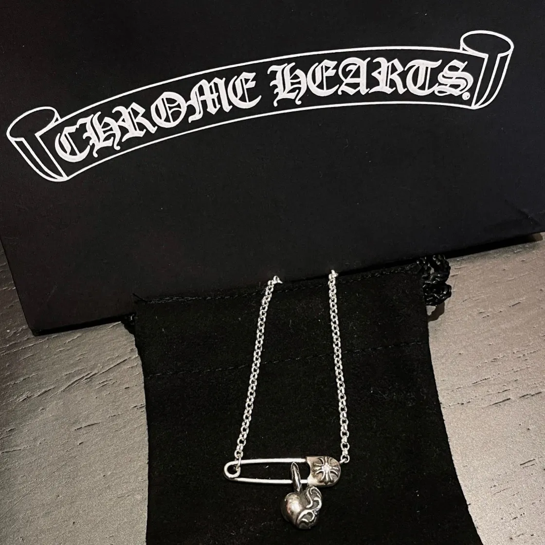 Chrome Hearts シルバー ピンとハートネックレス - 画像 (8)