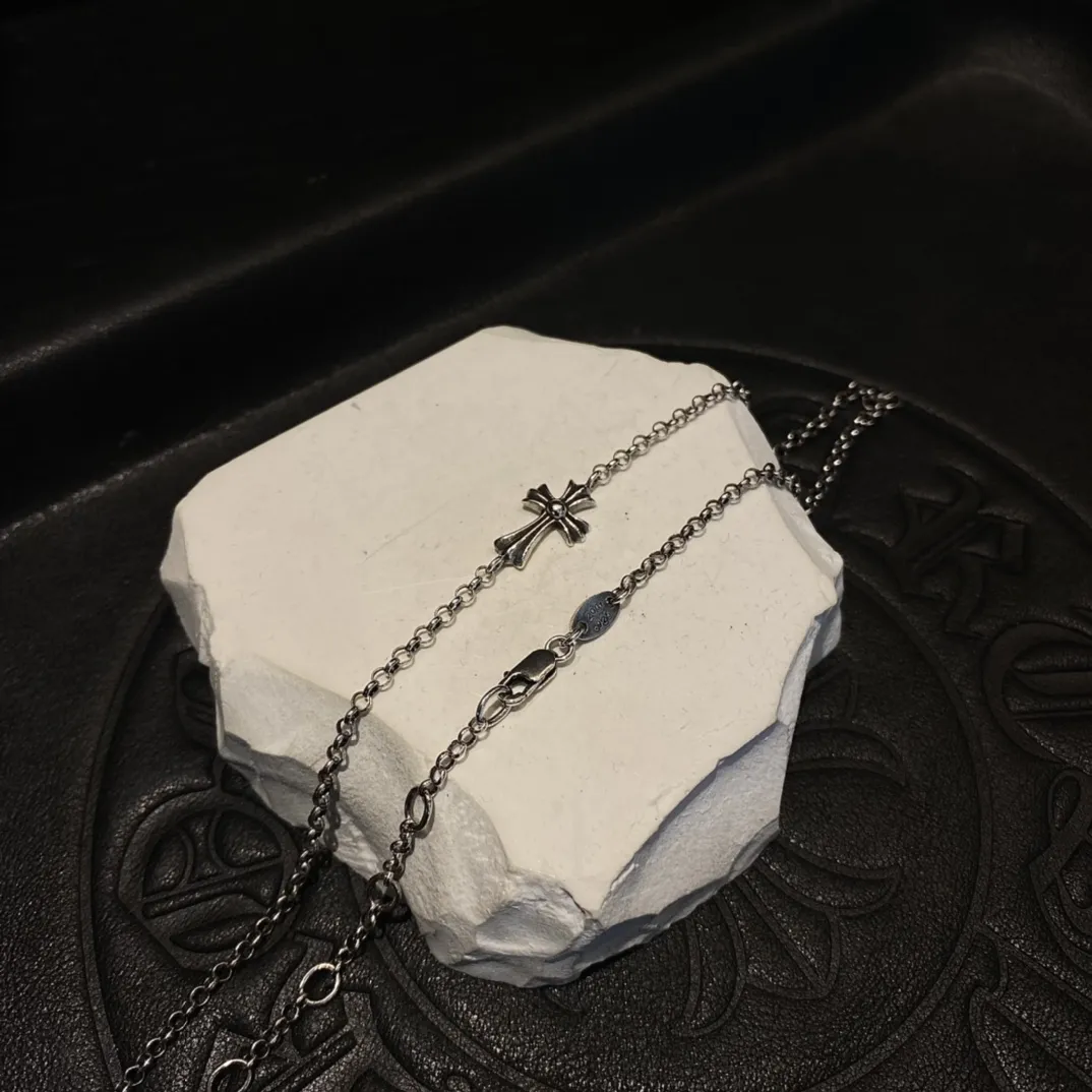 Chrome Hearts シルバー クロス ロングネックレス - 画像 (8)