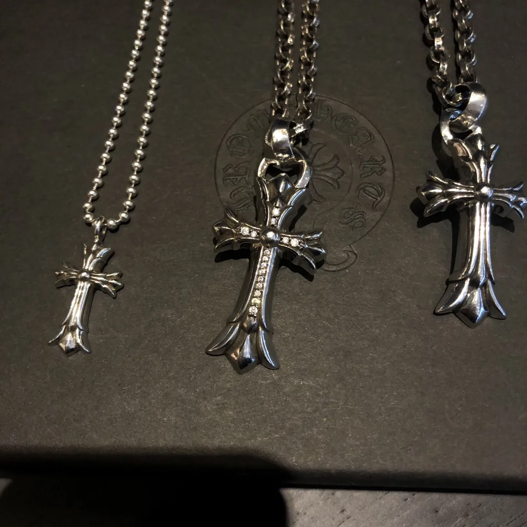 Chrome Hearts ダブルクロス ネックレス シルバー - 画像 (4)