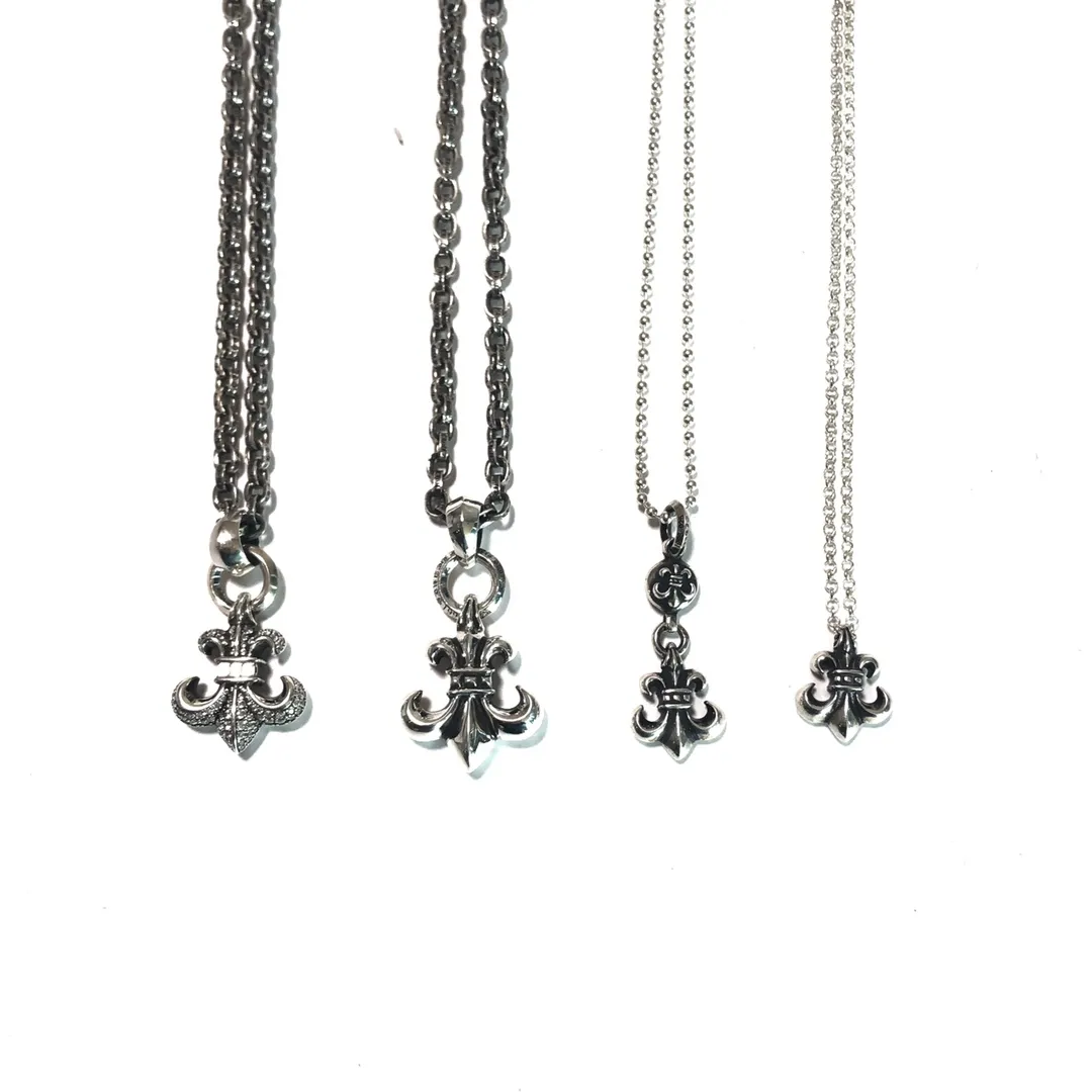 Chrome Hearts シルバー ハンド ネックレス - 画像 (6)