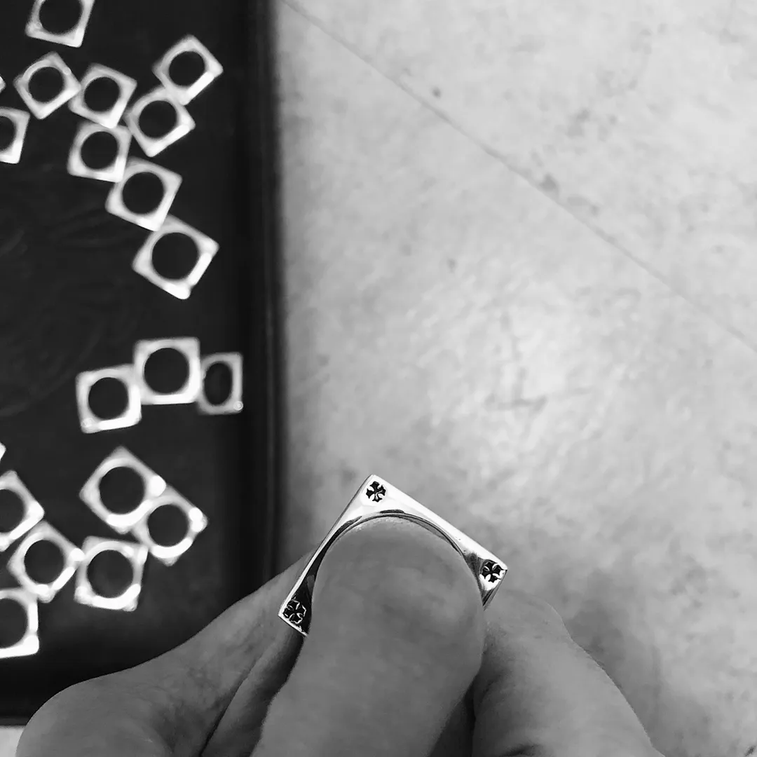 Chrome Hearts シルバー クロスデザインリング - 画像 (5)