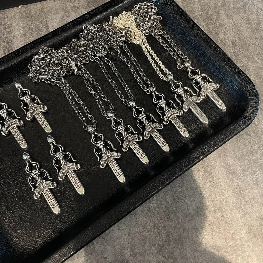 Chrome Hearts シルバー大宝剣ネックレス ブラック - 画像 (6)