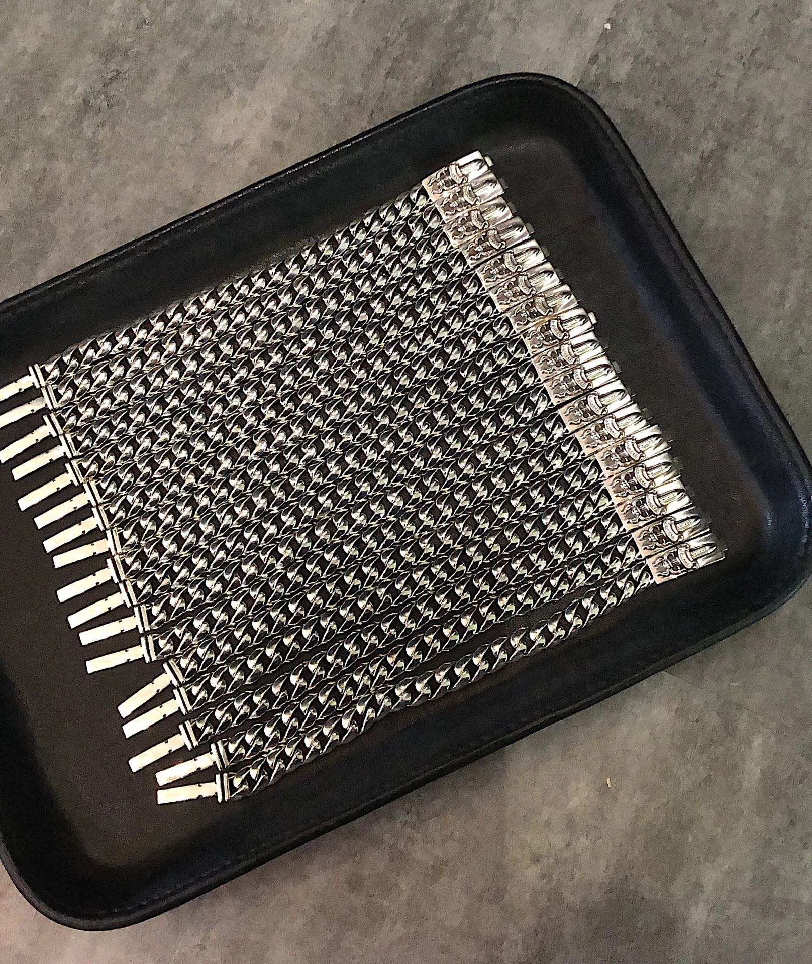 Chrome Hearts シルバー中号宝剣チェーンブレスレット - 画像 (8)