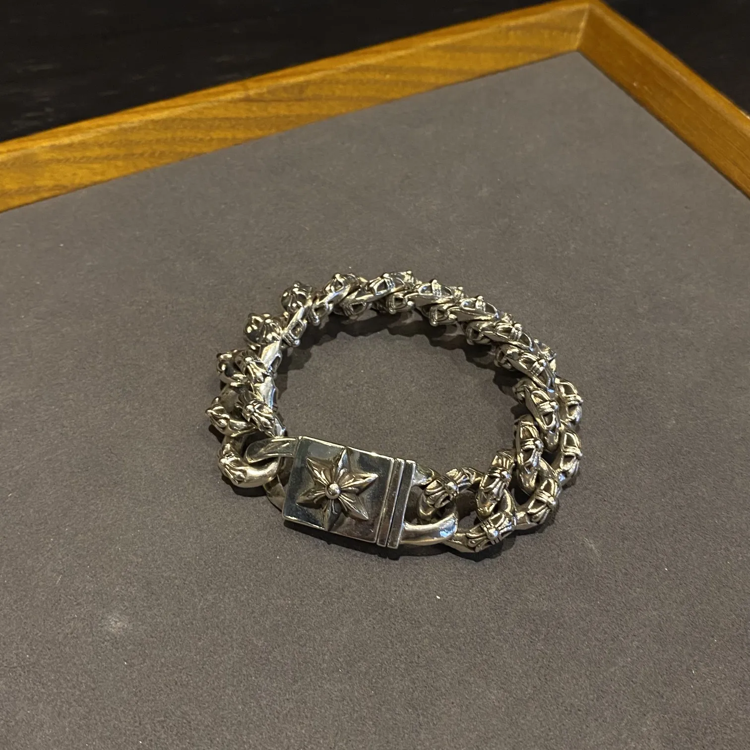 Chrome Hearts シルバー 六芒星フルールブレスレット - 画像 (8)