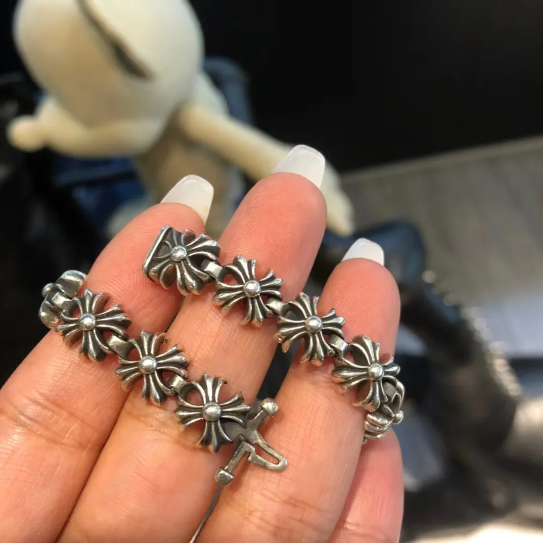 Chrome Hearts シルバー クロスフラワーサイドブレスレット - 画像 (5)