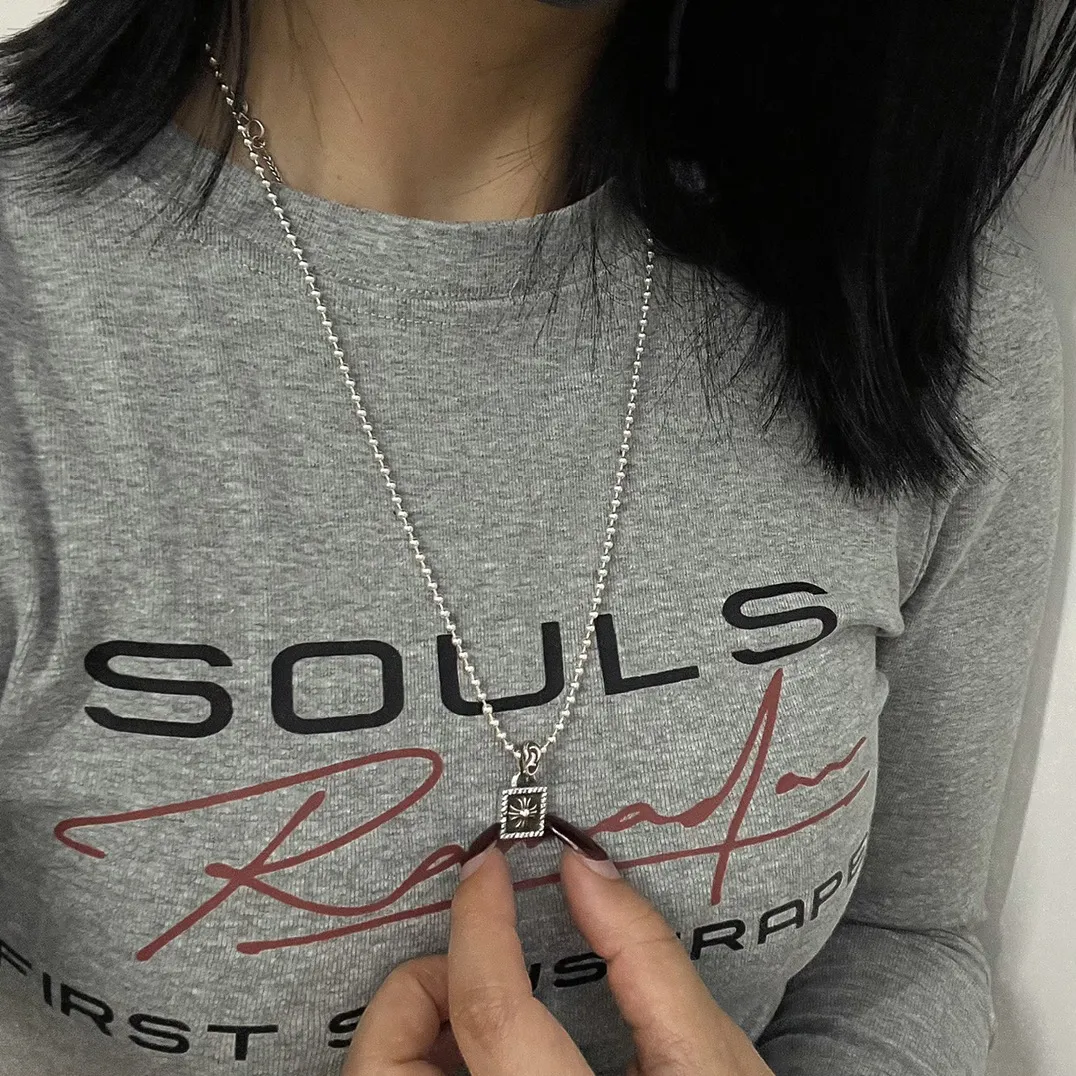 Chrome Hearts クロスフルーツ小方牌ネックレス シルバー - 画像 (10)