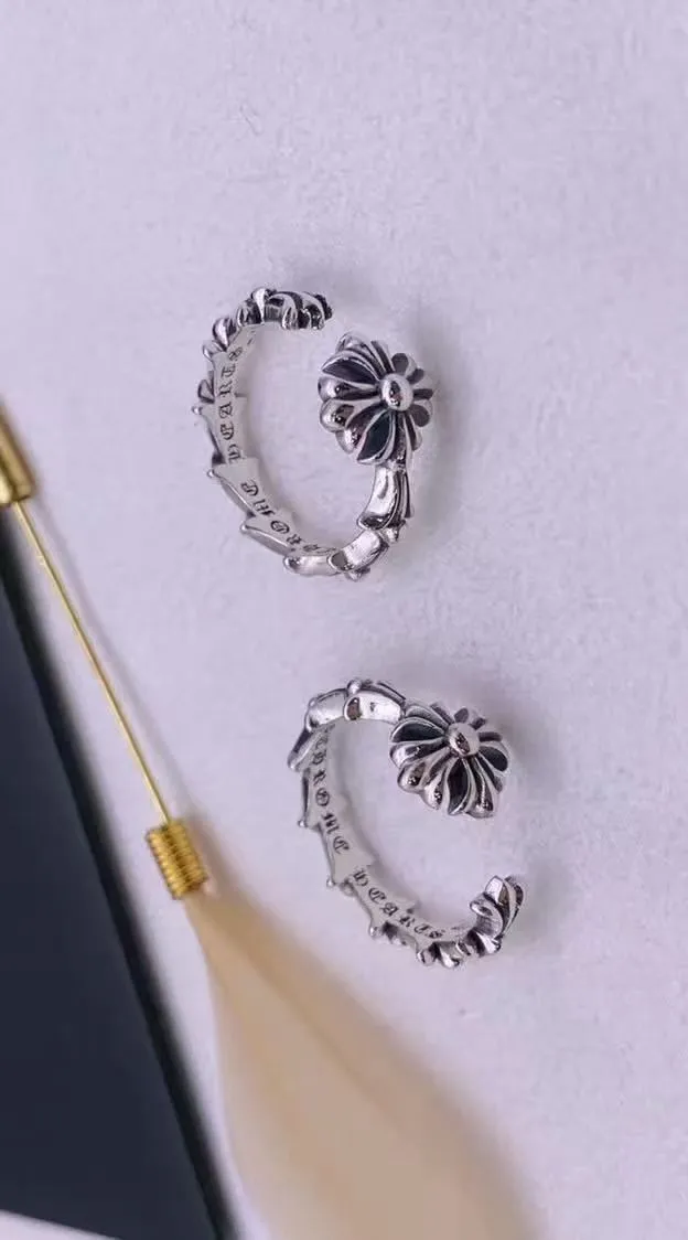 Chrome Hearts シルバー クロスデザインリング - 画像 (7)