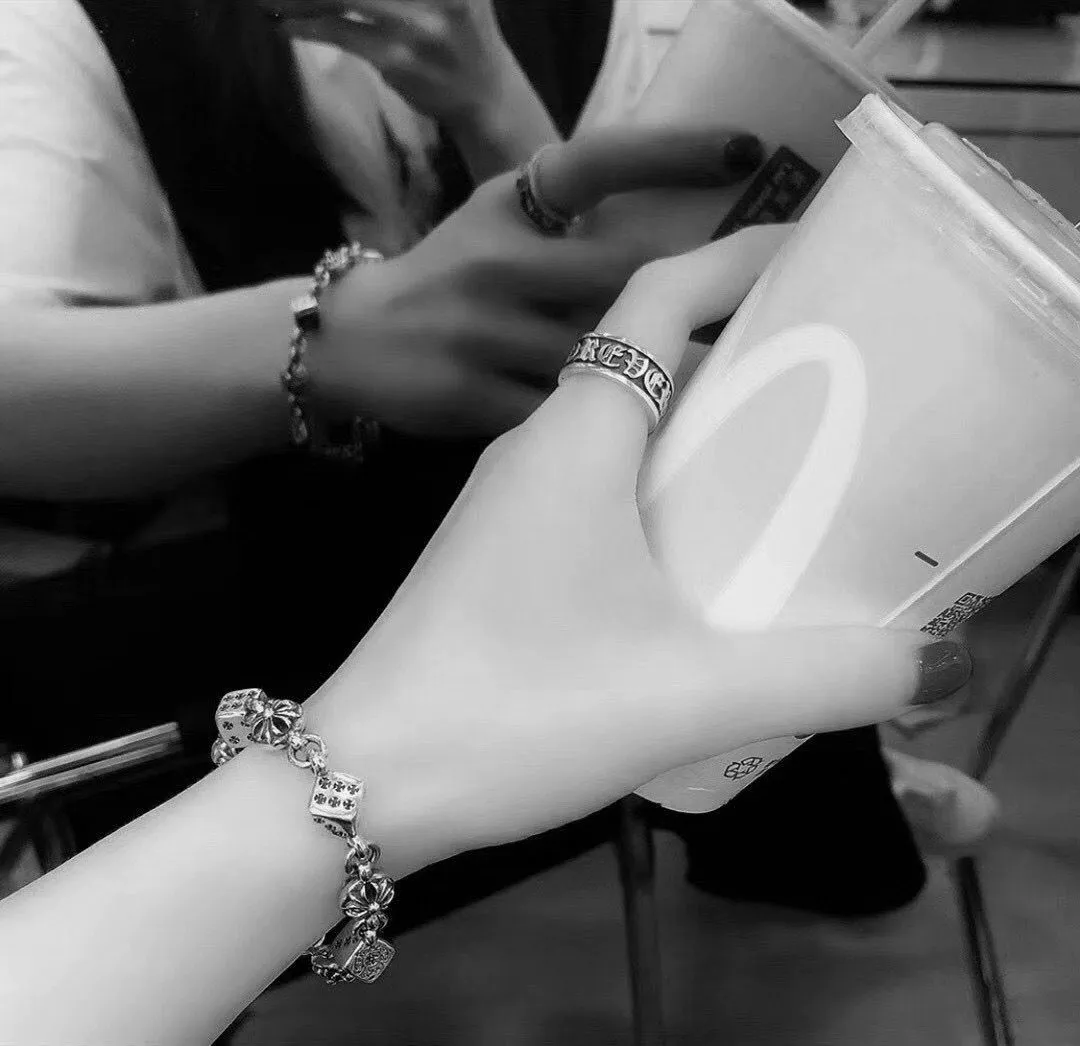 クロムハーツ シルバー ダイスクロスブレスレット - 画像 (10)