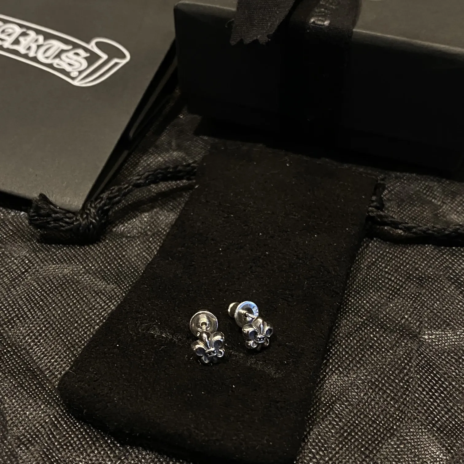 Chrome Hearts シルバー 童軍花イヤリング - 画像 (7)