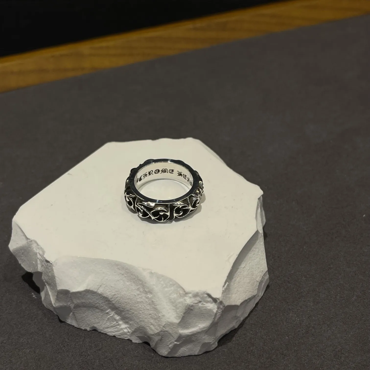 Chrome Hearts シルバー永遠の藤リング ブラック - 画像 (5)
