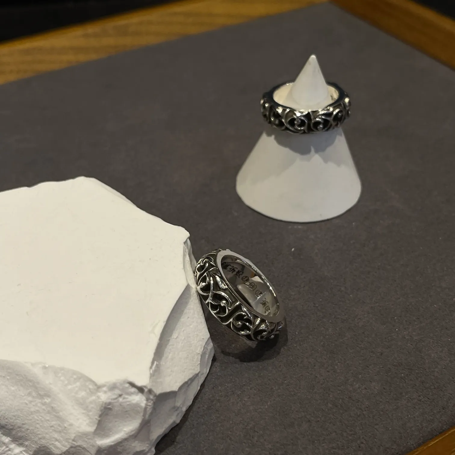 Chrome Hearts シルバー永遠の藤リング ブラック - 画像 (6)