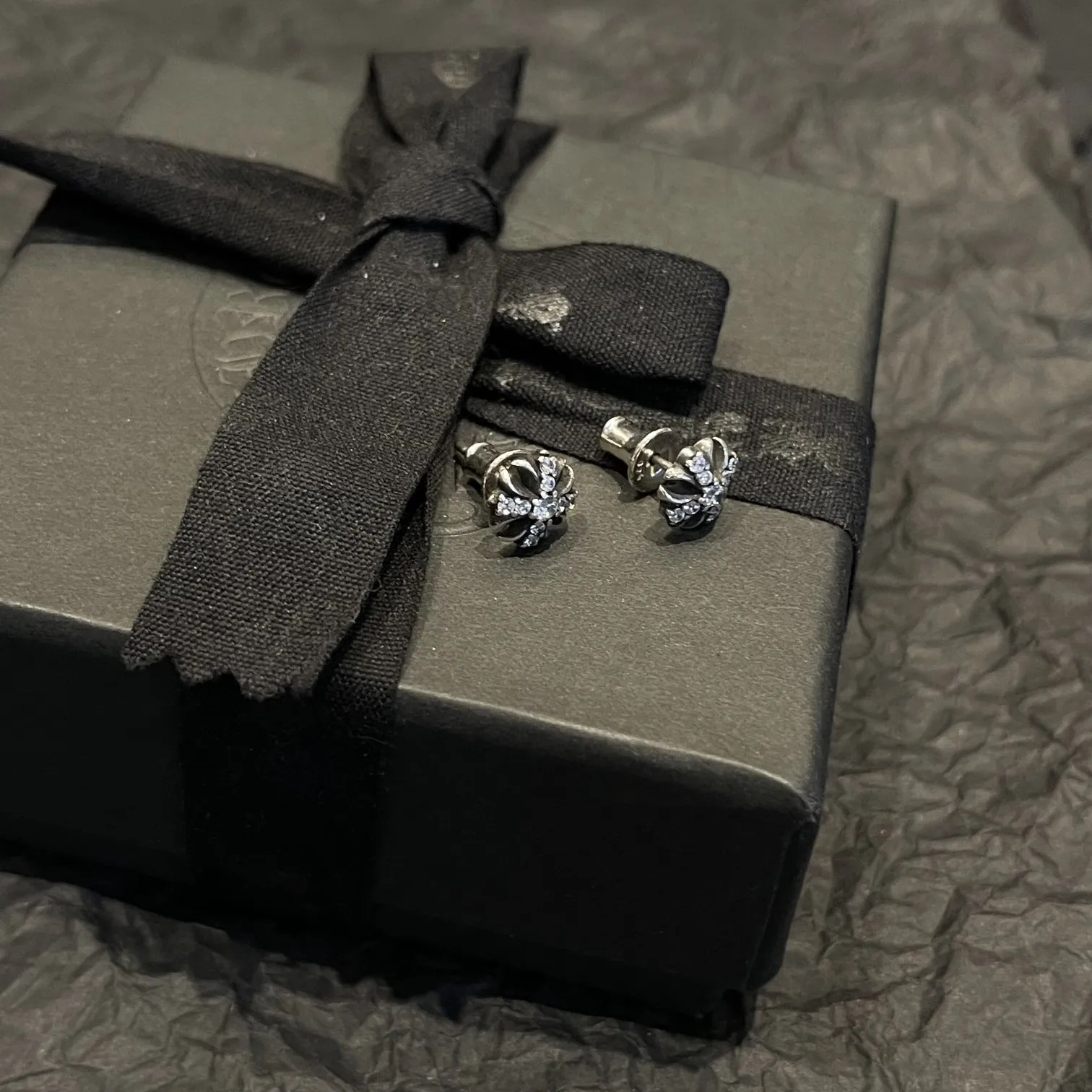 Chrome Hearts クロスフルジエアリング シルバー - 画像 (5)