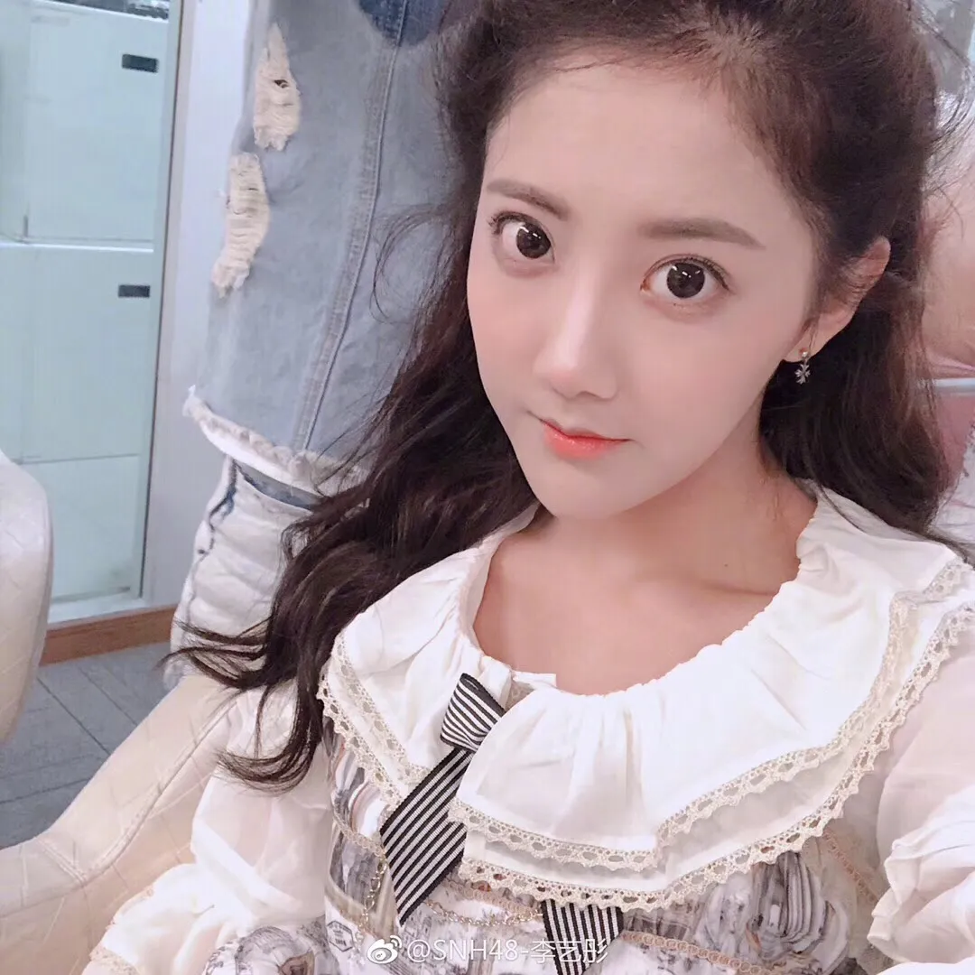 Chrome Hearts TinyE1イヤリング ブラック 925純銀 - 画像 (7)