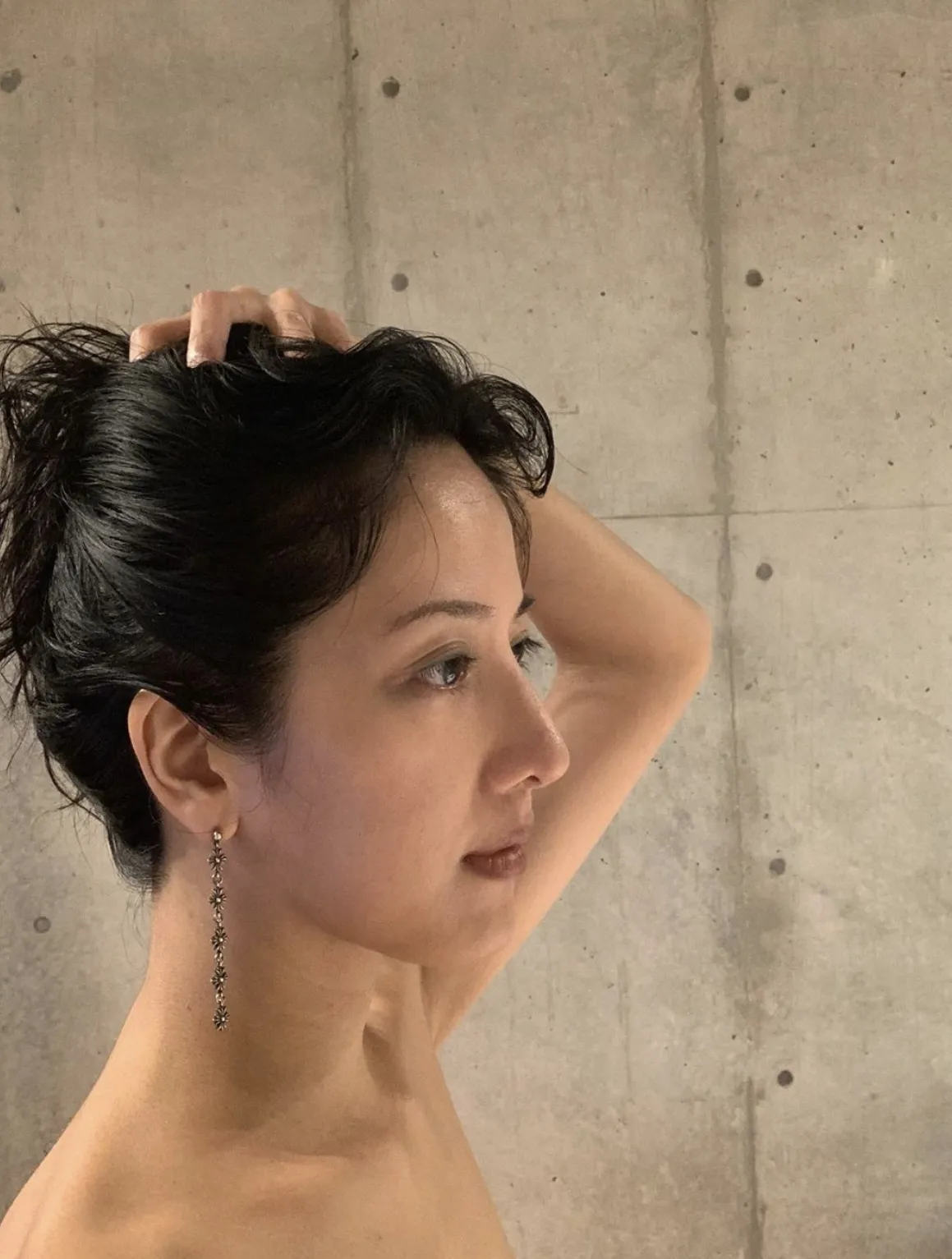 Chrome Hearts シルバー クロスフラワーイヤリング - 画像 (7)