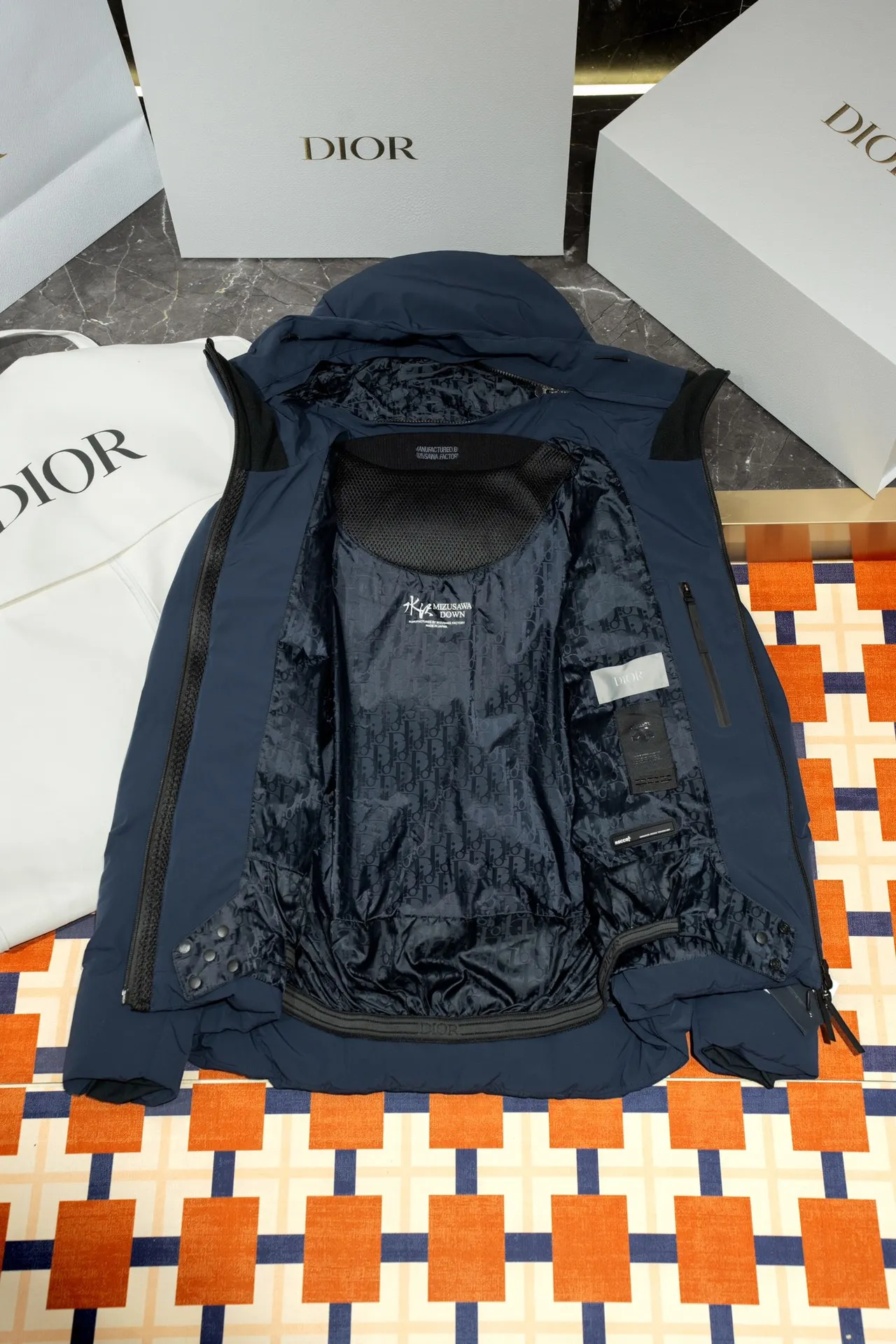 Dior x Descente コラボスキージャケット 天蓝色 - 画像 (9)