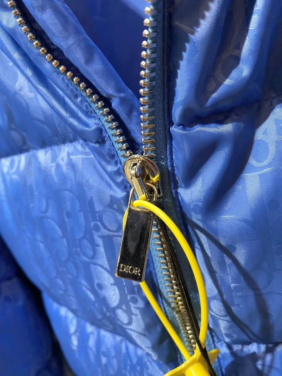 Dior ブルーダウンジャケット男女兼用ロゴプリント - 画像 (7)